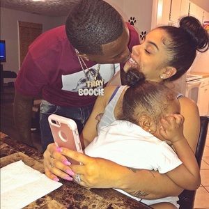 Meet your Posher, Aliza